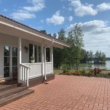 Wonderful Cottage By The Lake Hautjarvi Екстер'єр фото