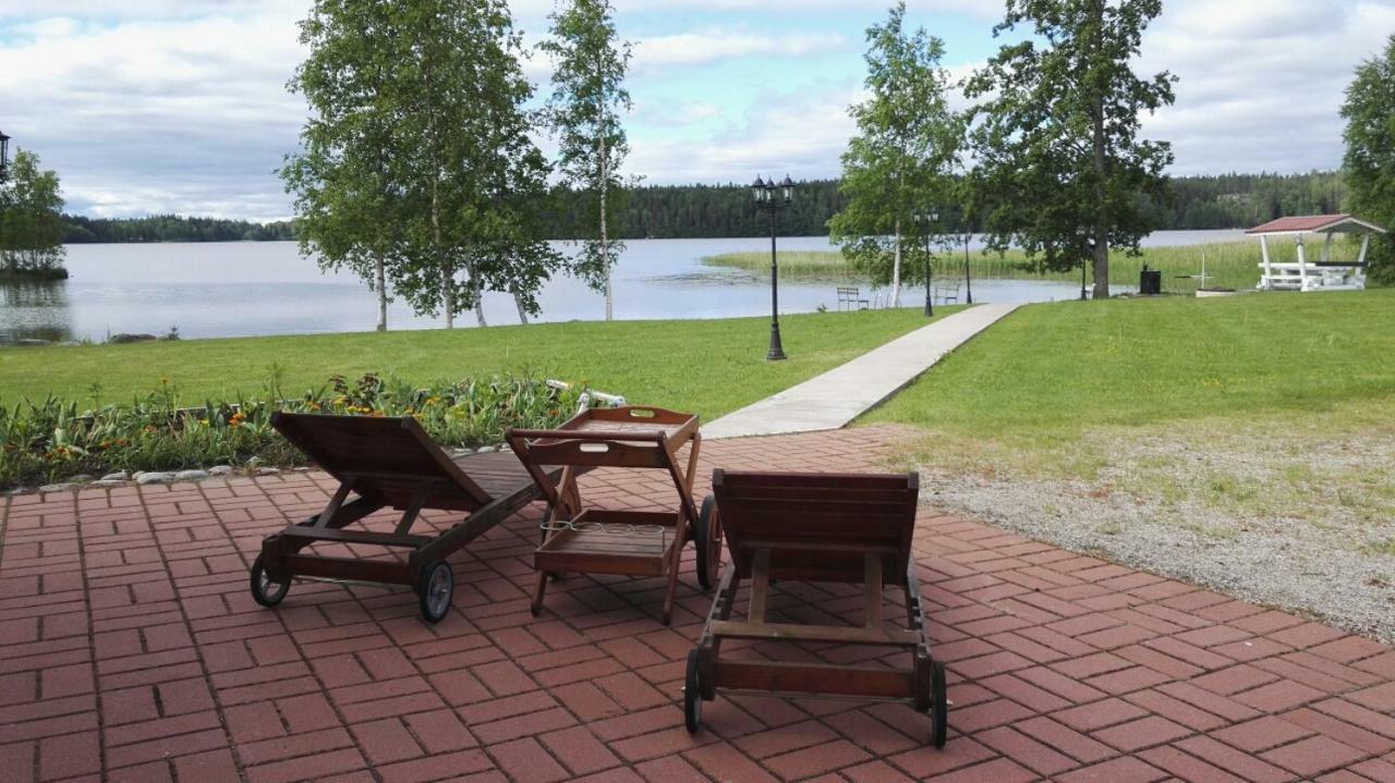 Wonderful Cottage By The Lake Hautjarvi Екстер'єр фото